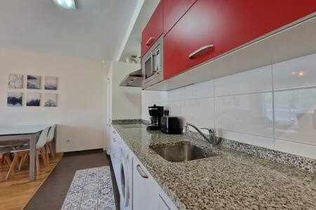 Apartmán Apartamento Con Piscina Llanes Exteriér fotografie